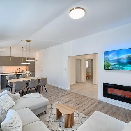 Relax Penthouse Private Jacuzzi Split Area Appartement *