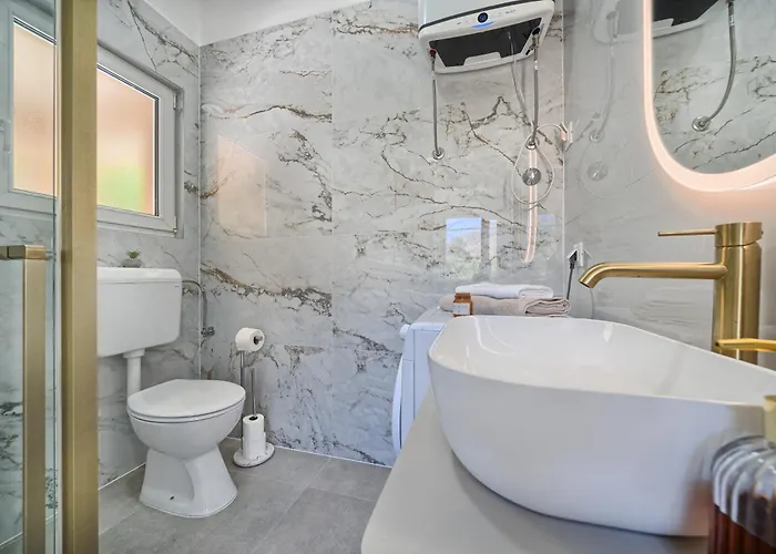 Relax Penthouse Private Jacuzzi Split Area *