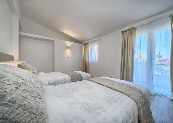 Relax Penthouse Private Jacuzzi Split Area 公寓 *